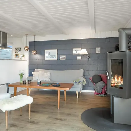 Lovely With Large Terrace Close To The North Sea In Klitmoller Casa de Férias Thisted