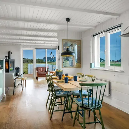 Lovely With Large Terrace Close To The North Sea In Klitmoller Hébergement de vacances Thisted