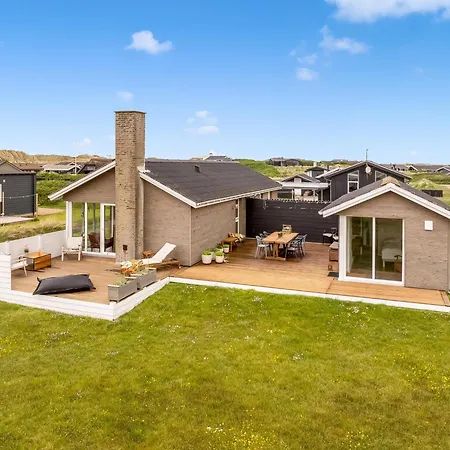Lovely With Large Terrace Close To The North Sea In Klitmoller Casa de Férias Thisted