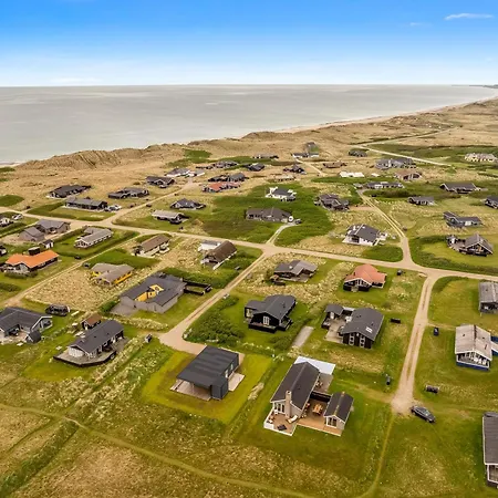 Lovely With Large Terrace Close To The North Sea In Klitmoller Casa de Férias